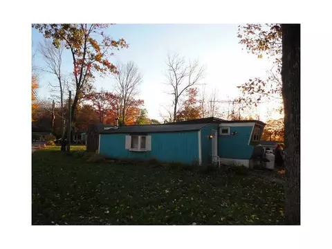 5 Davis Dr, Glocester, RI 02814 photo 1