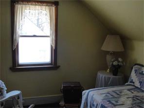 65 Earlham Way, Warwick, RI 02886 photo 9