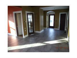 92 Merida Ave, Woonsocket, RI 02895 photo 8