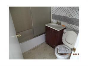 92 Merida Ave, Woonsocket, RI 02895 photo 14