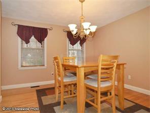 20 Cliff Rd, Warwick, RI 02889 photo 9