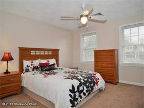 20 Cliff Rd, Warwick, RI 02889 photo 21