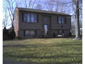 8 Contentment Dr, Coventry, RI 02816 photo 1
