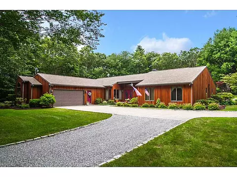 199 Ridge Dr, Exeter, RI 02822 photo 1