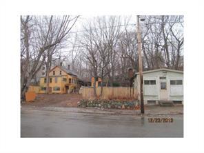 533 River St, Woonsocket, RI 02895 photo 3