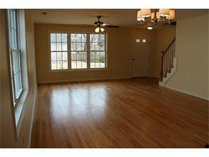 69 Blake St, Warwick, RI 02889 photo 2
