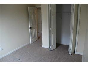 69 Blake St, Warwick, RI 02889 photo 9