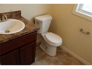 69 Blake St, Warwick, RI 02889 photo 6