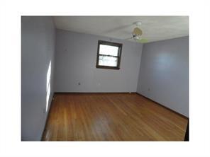 85 Kerri Lyn Rd, Warwick, RI 02889 photo 4