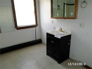 73 West St, Woonsocket, RI 02895 photo 11