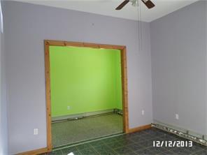 73 West St, Woonsocket, RI 02895 photo 6