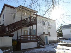 73 West St, Woonsocket, RI 02895 photo 2