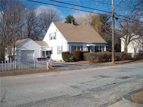 91 St Leon Ave, Woonsocket, RI 02895 photo 2