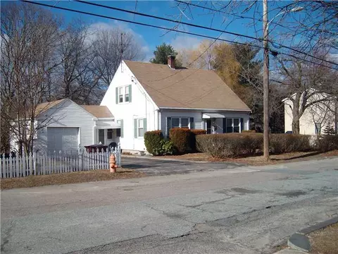 91 St Leon Ave, Woonsocket, RI 02895 photo 3