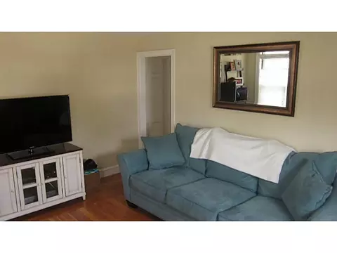 110 Mayfair Rd, Warwick, RI 02888 photo 3