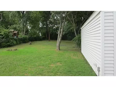 110 Mayfair Rd, Warwick, RI 02888 photo 14