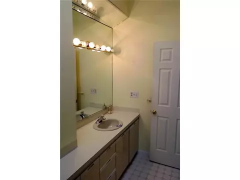 7 Shadow Brook Ln #E, Smithfield, RI 02917 photo 17