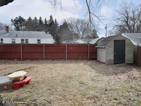 85 Montgomery St, Warwick, RI 02886 photo 13
