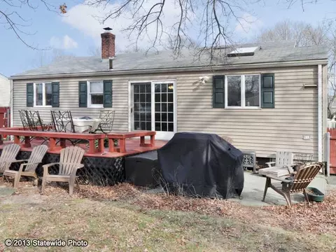 85 Montgomery St, Warwick, RI 02886 photo 15
