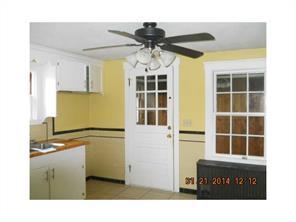 144 Harmony Ct, Warwick, RI 02889 photo 3