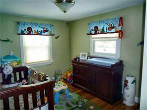 221 Patton Rd, Woonsocket, RI 02895 photo 11