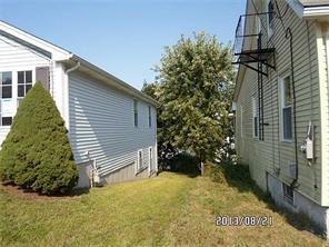 59 7th Ave, Woonsocket, RI 02895 photo 10