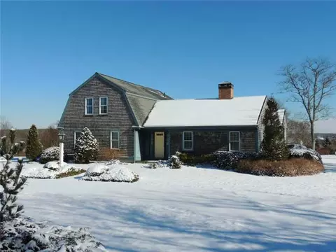 44 Old Main Rd, Little Compton, RI 02837 photo 2