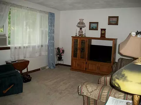 50 Old North Rd, Coventry, RI 02816 photo 7