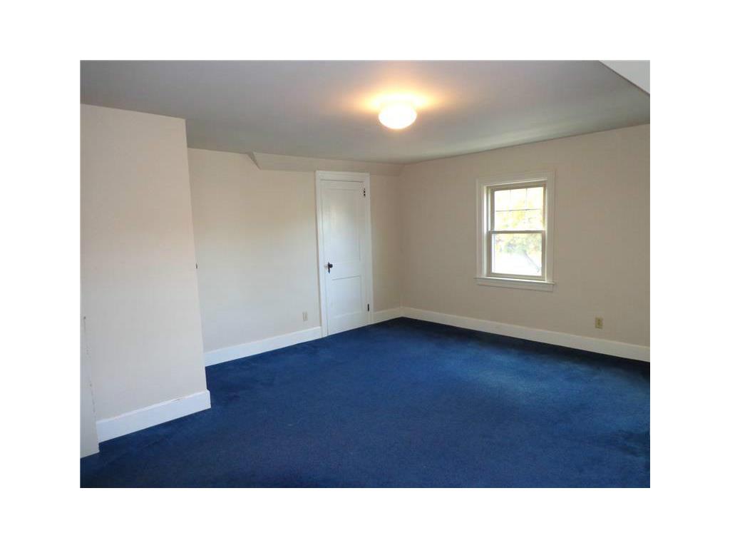 18 Friendly Dr, Warwick, RI 02888 photo 16