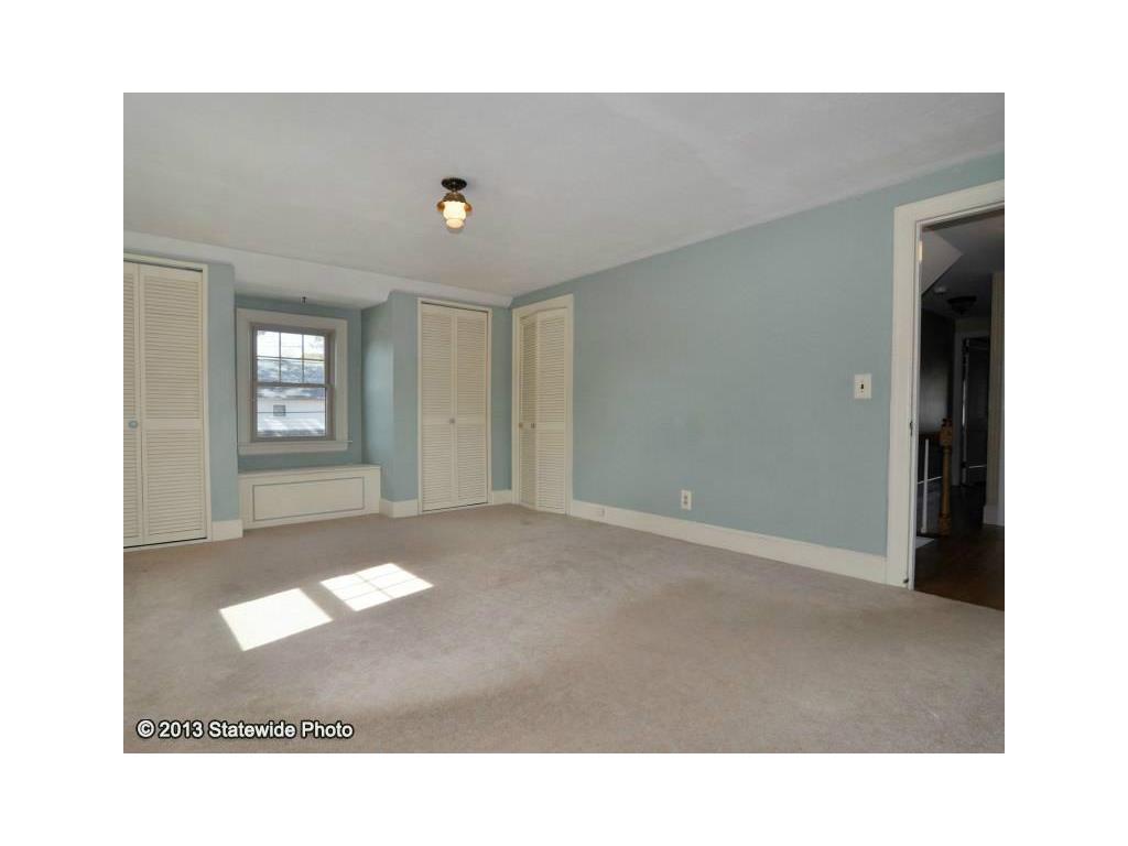 18 Friendly Dr, Warwick, RI 02888 photo 15