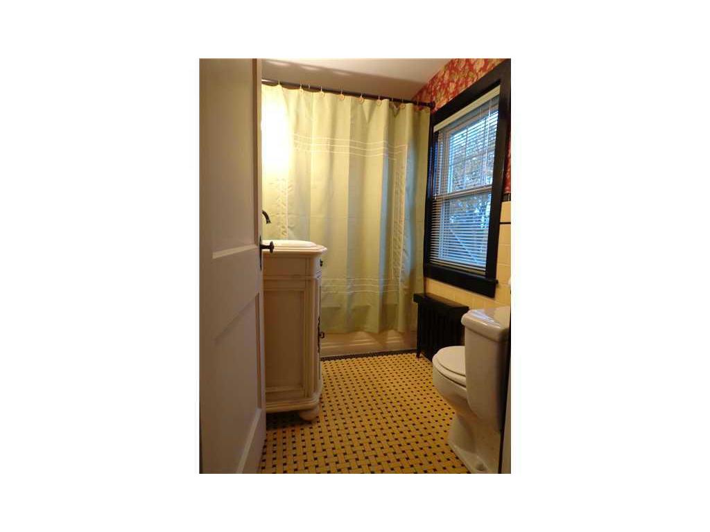 18 Friendly Dr, Warwick, RI 02888 photo 13