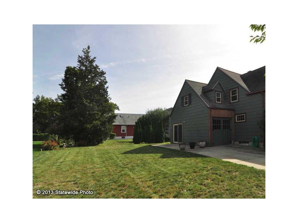 18 Friendly Dr, Warwick, RI 02888 photo 20