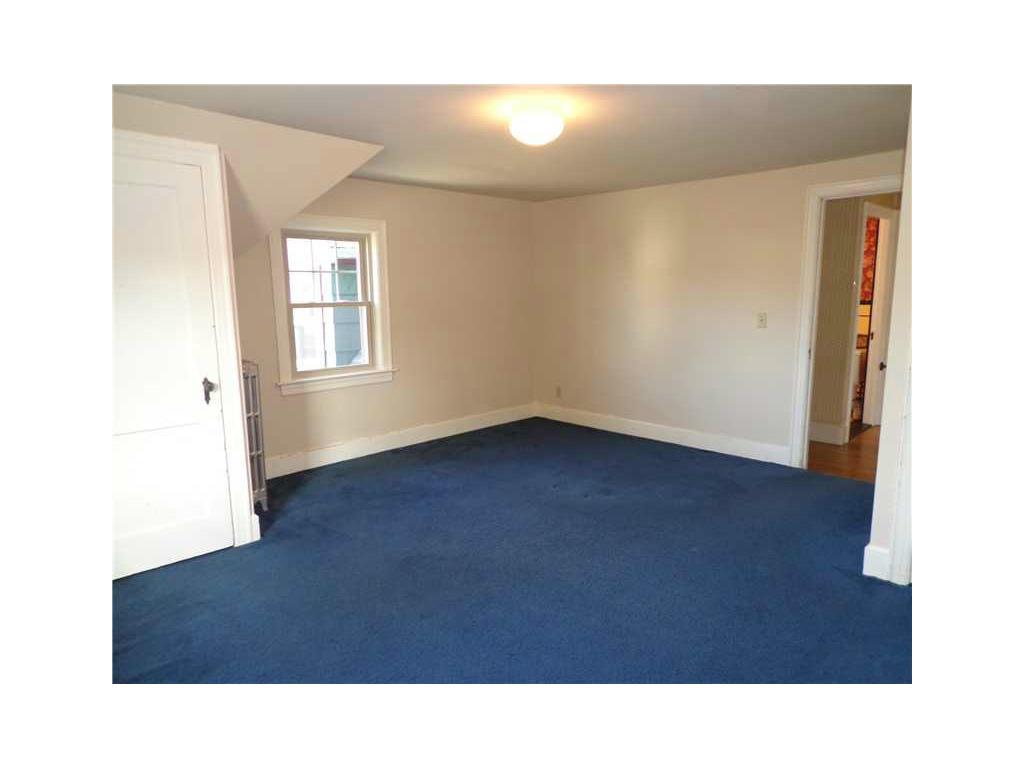 18 Friendly Dr, Warwick, RI 02888 photo 17
