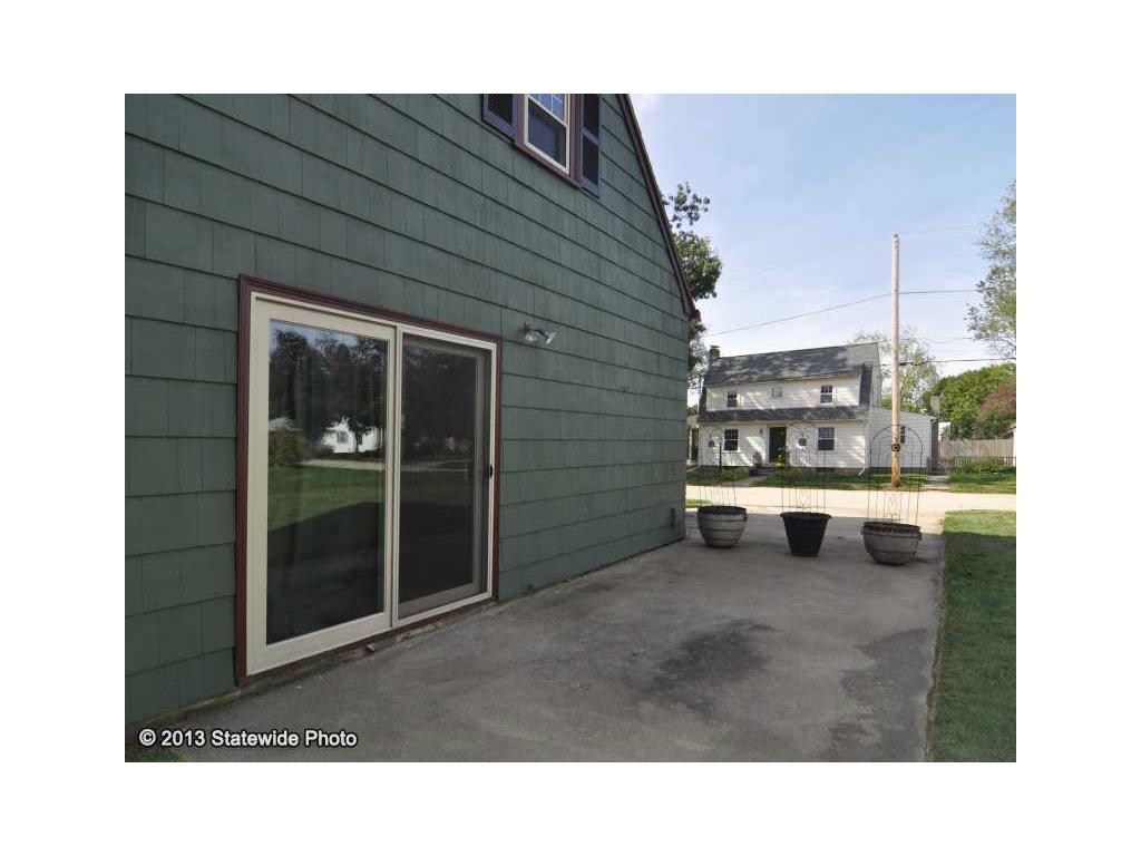 18 Friendly Dr, Warwick, RI 02888 photo 21