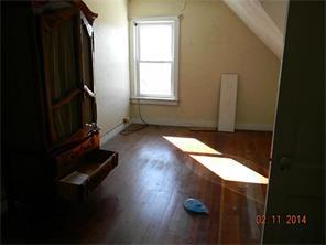227 Elm St, Woonsocket, RI 02895 photo 8