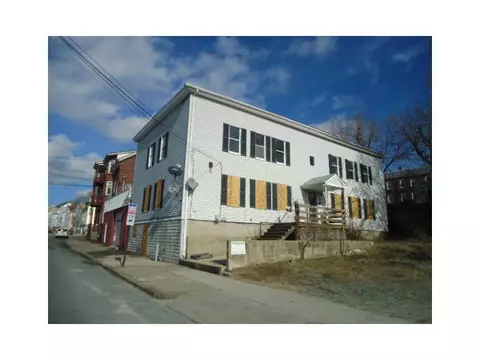 113 River St, Woonsocket, RI 02895 photo 1