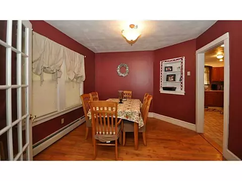 108 Brinton Ave, Warwick, RI 02889 photo 8
