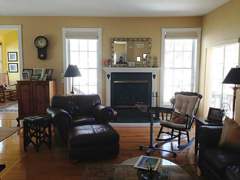 14 Intervale Rd, Smithfield, RI 02917 photo 5