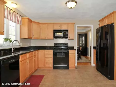 342 Congress St, Woonsocket, RI 02895 photo 7