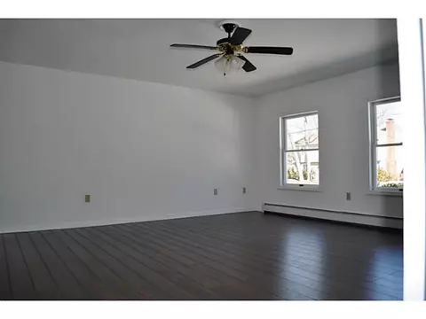 200 Potters Ave, Warwick, RI 02886 photo 13