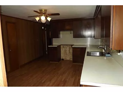 36 Potomac Rd, Warwick, RI 02888 photo 2