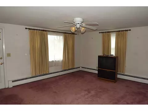 36 Potomac Rd, Warwick, RI 02888 photo 5