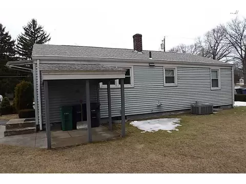 36 Potomac Rd, Warwick, RI 02888 photo 17