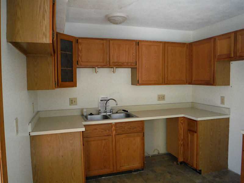 801 Brook Haven Ln, Woonsocket, RI 02895 photo 6