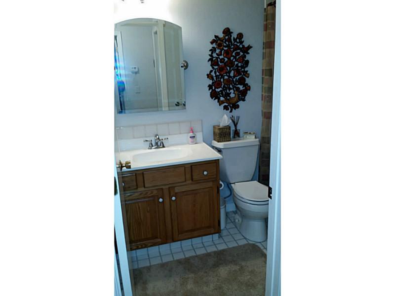 102 Edaville Ct, Warwick, RI 02886 photo 8