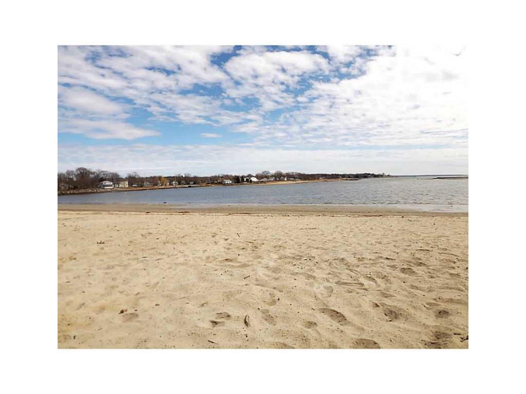 5 Metropolitan Dr, Warwick, RI 02886 photo 21