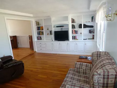 115 North St, Warwick, RI 02886 photo 5