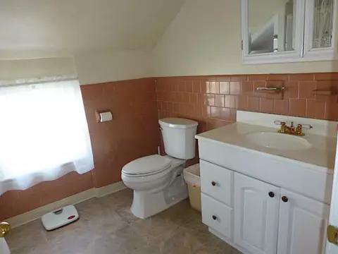 115 North St, Warwick, RI 02886 photo 10