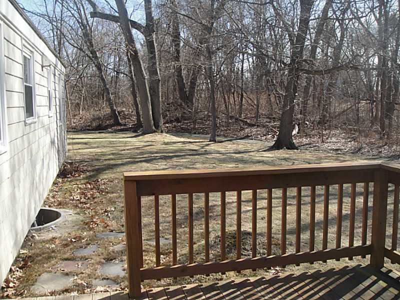 22 Rutherford Ct, Warwick, RI 02886 photo 21