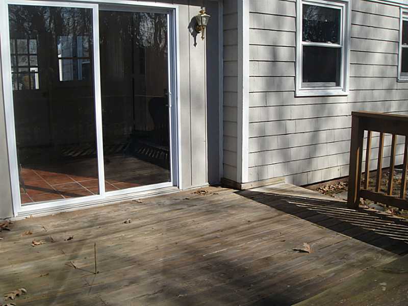 22 Rutherford Ct, Warwick, RI 02886 photo 20